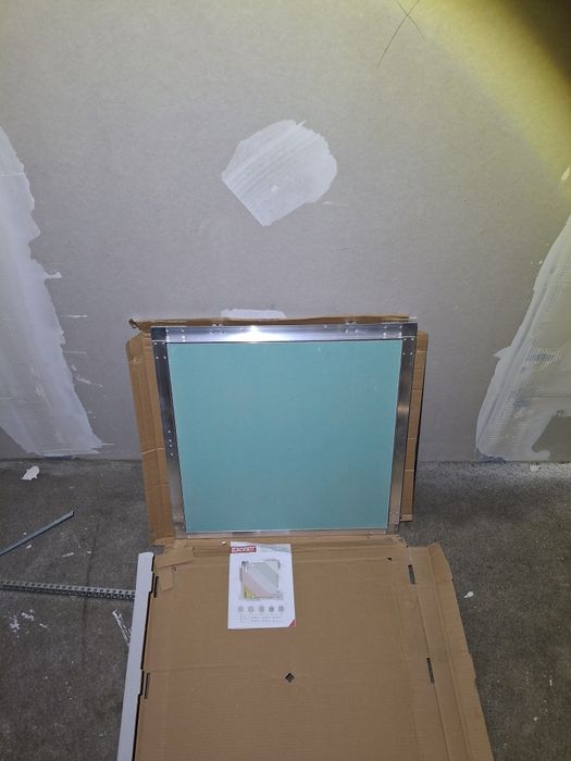 Alçapão para pladur em alumínio