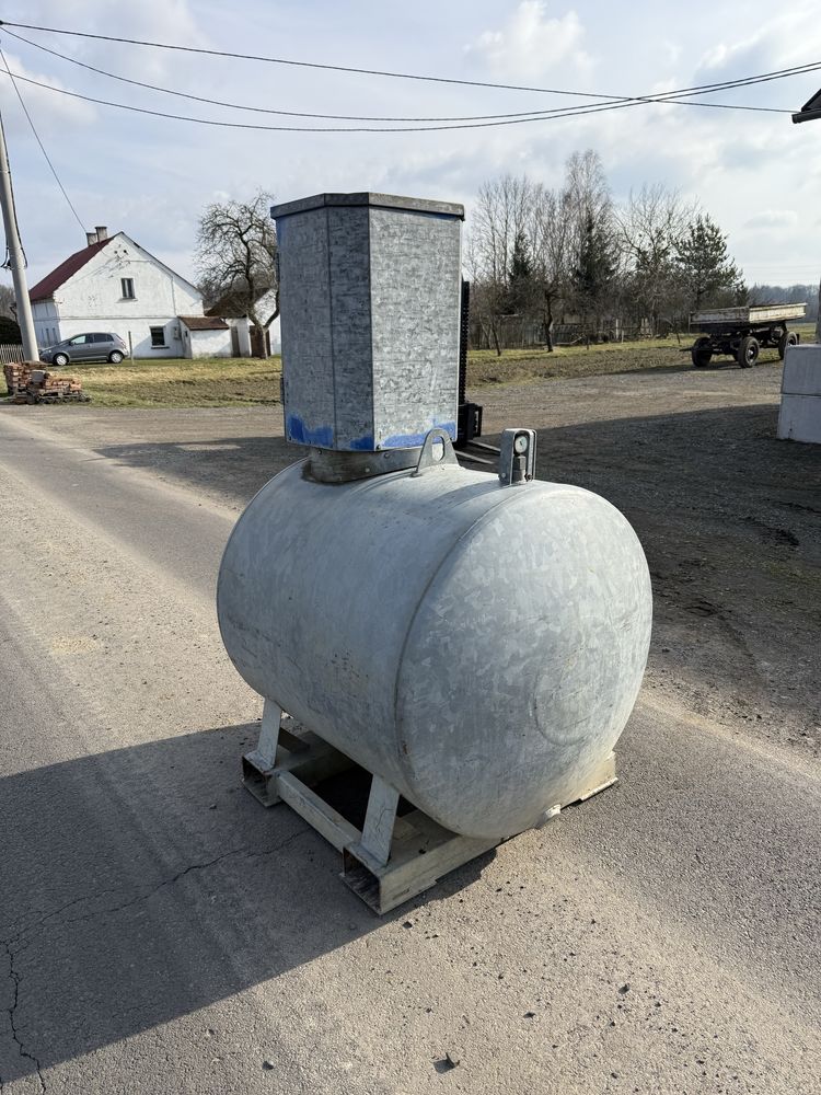 Zbiornik 900 L Mobilny Na Paliwo Stacja Paliw 12-24v