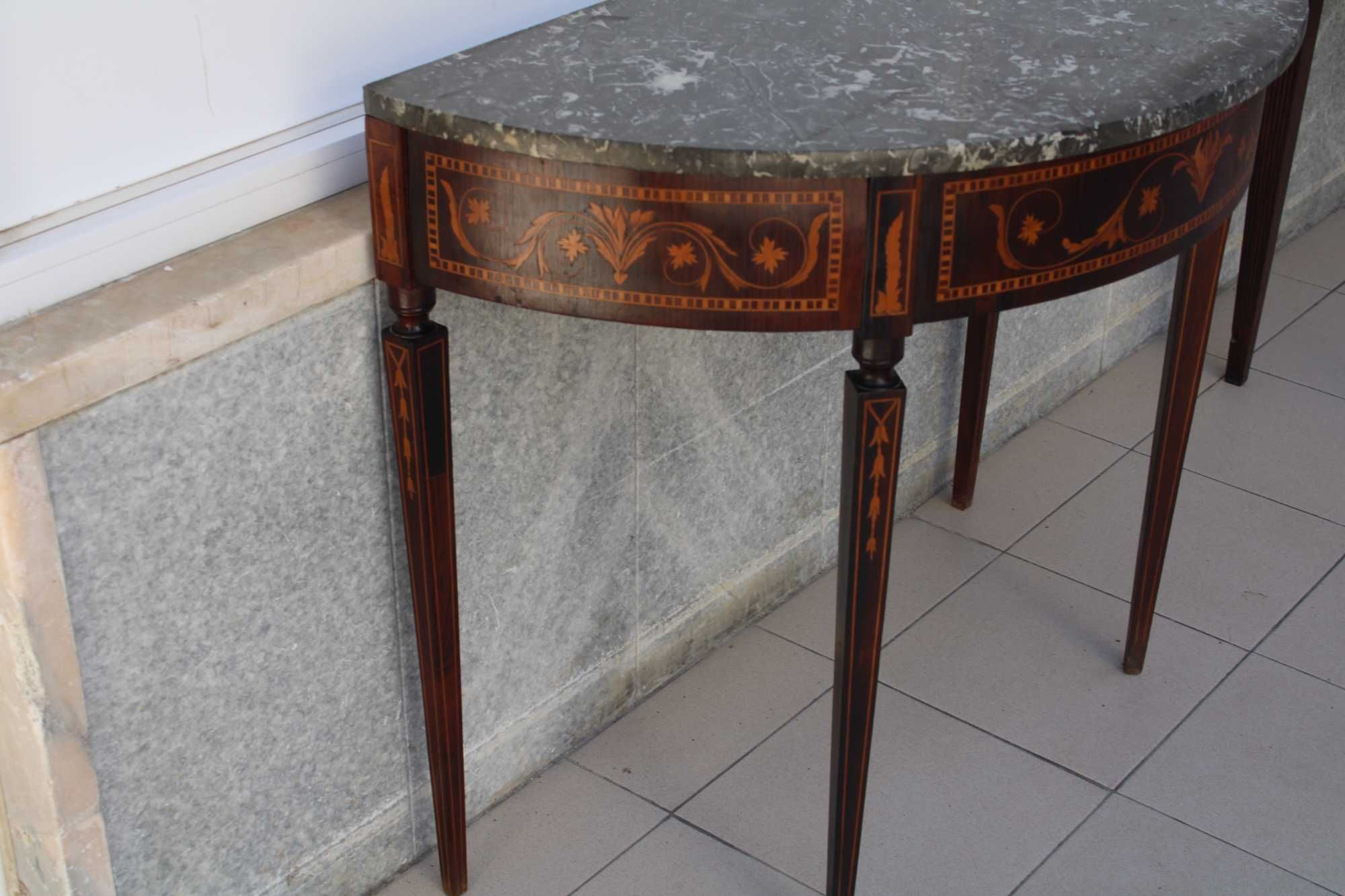 Mesa Dona Maria 1/2 Lua de encostar, embutidos pau Santo, Rosa e Cetim