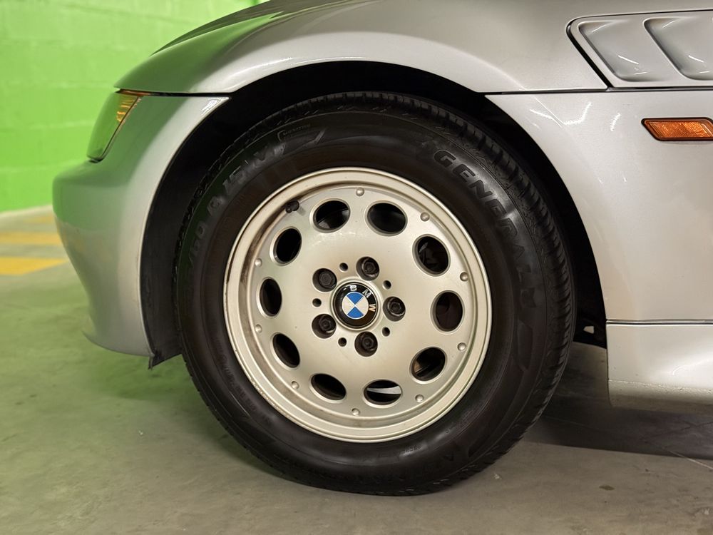 BMW Z3 1.8i 1996 Clássico