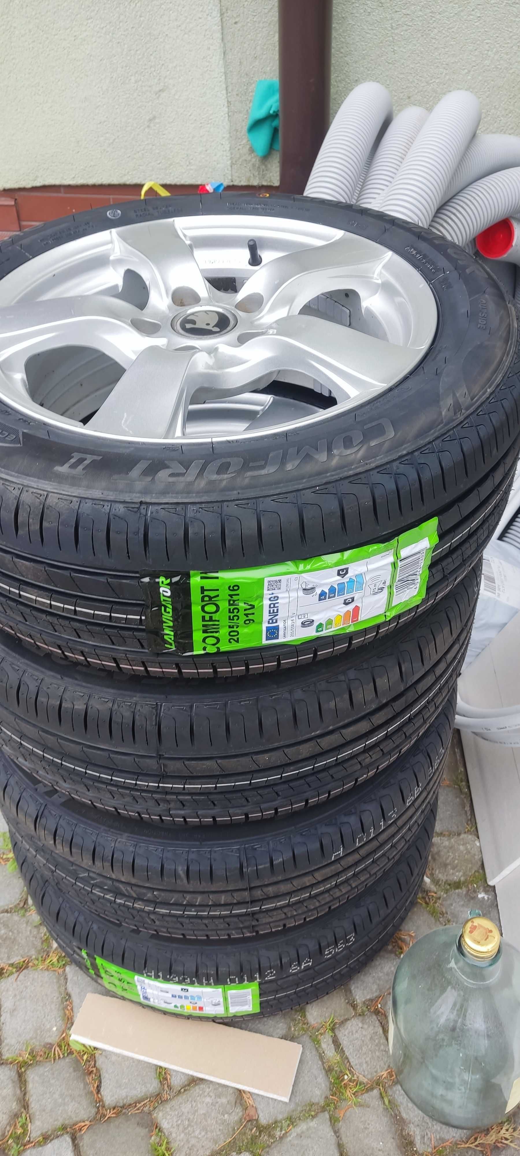 Koła aluminiowe z oponami 16