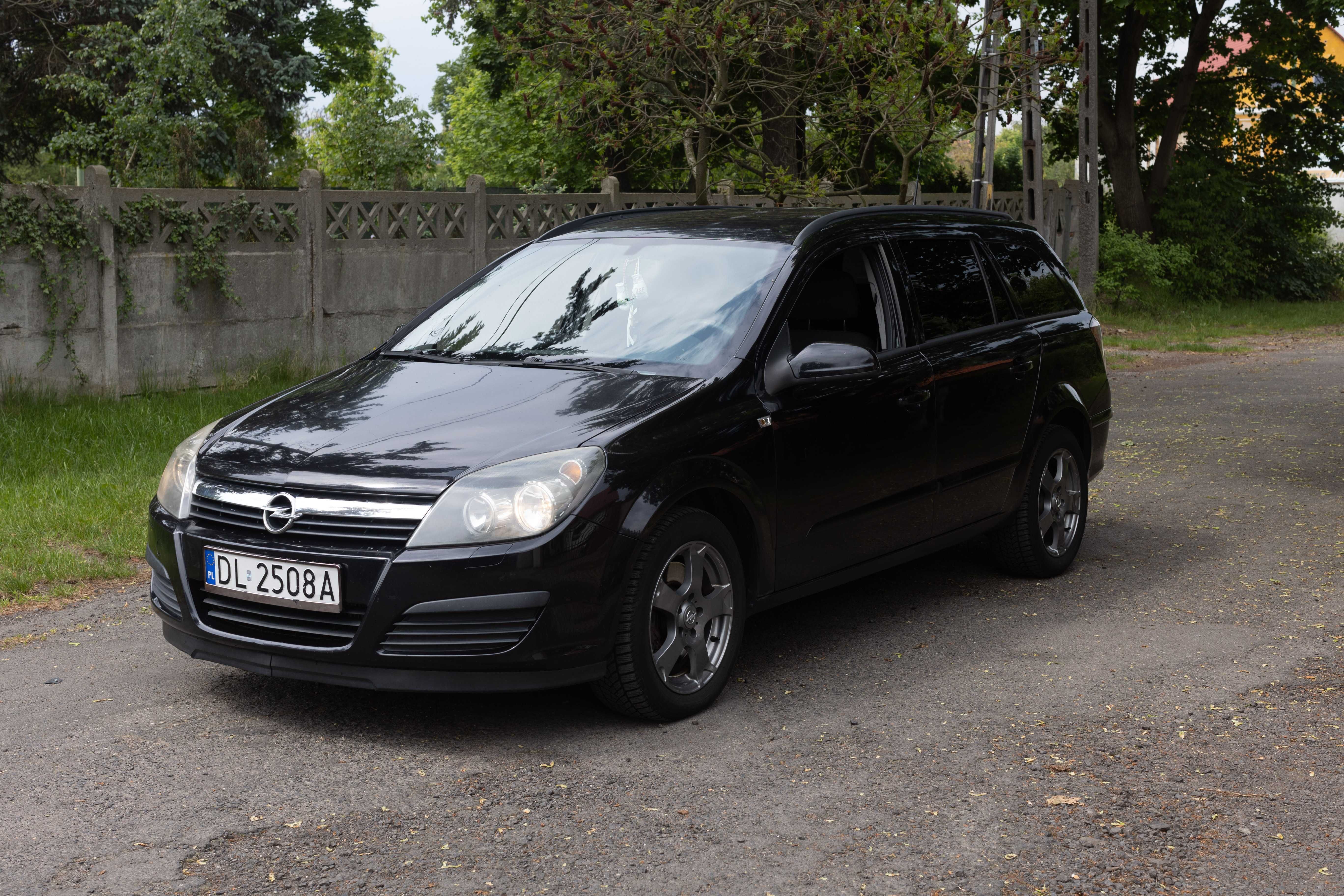 Opel Astra h kombi 1.9 cdti