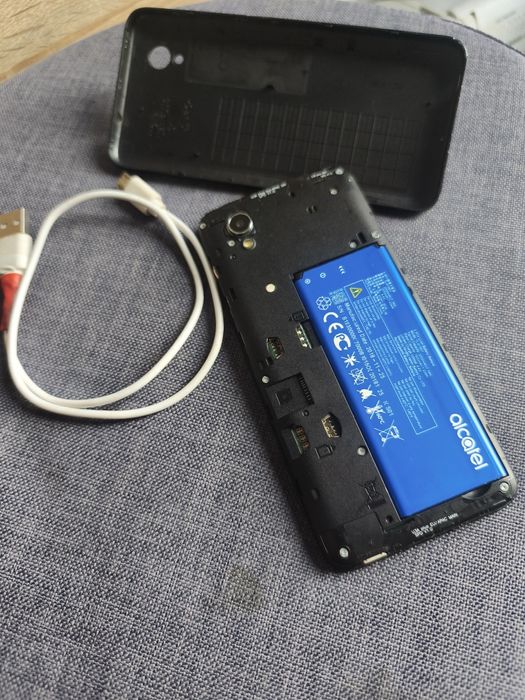 Telefon Alcatel 1 model 5033D