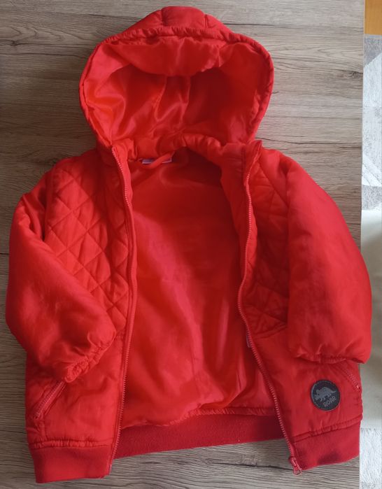Kurtka czerwona 98/104 Pepco