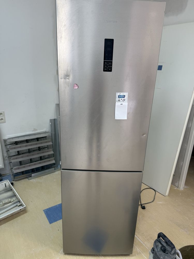 Lodówka Hisense 1200