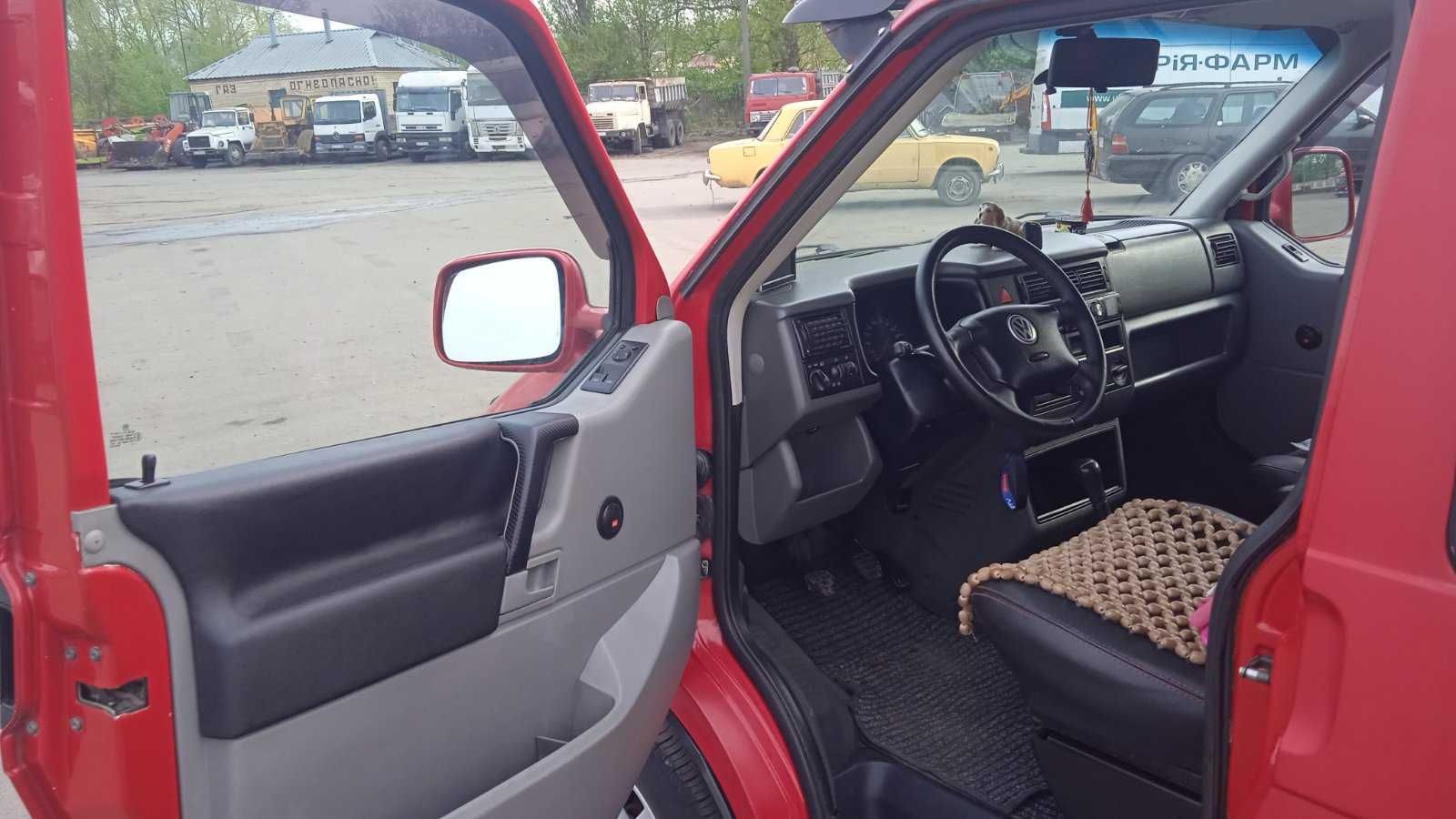 Продам своє авто Volkswagen T4 2002 р/в