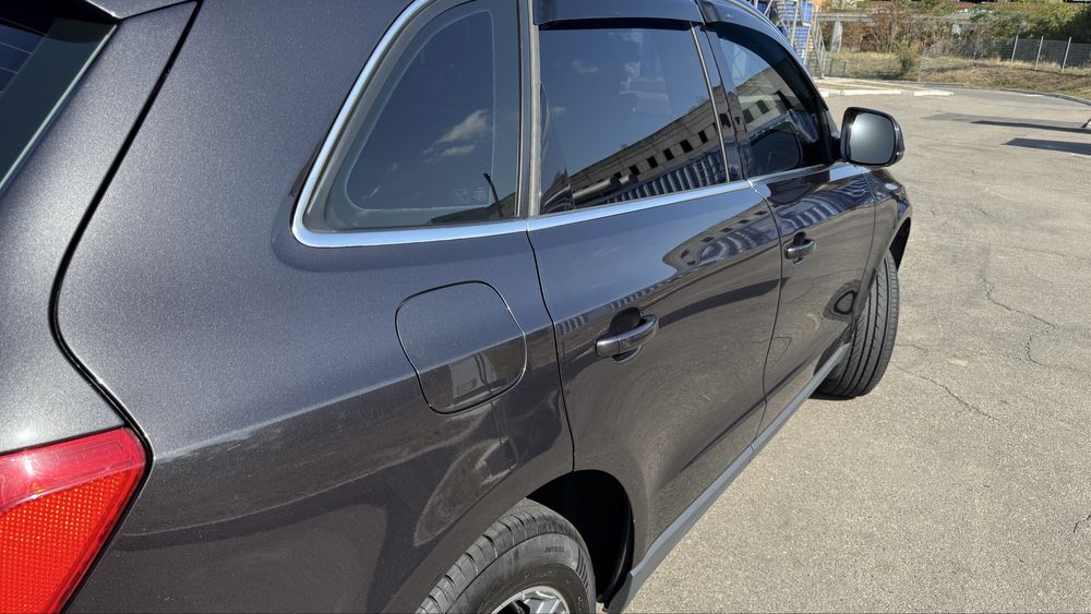 Audi Q5 Quattro 2011 року, 2.0 TDI , повний привід, механіка