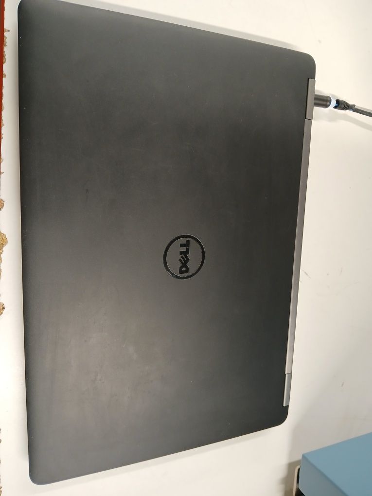 Computador Dell i5