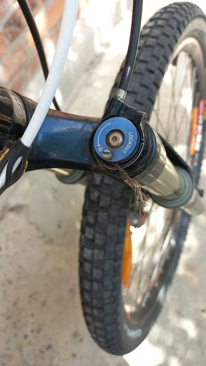 Specialized Camber 26 - Rock Shox Reba - Двохпідвіс