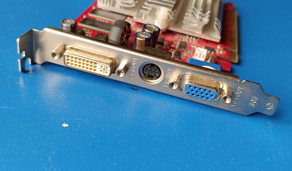 Відеокарта Yeston RX550-128GD1