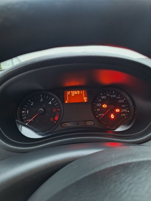 Renault Clio 3 1.5 dCi Comercial – Muito económico e pronto a andar!