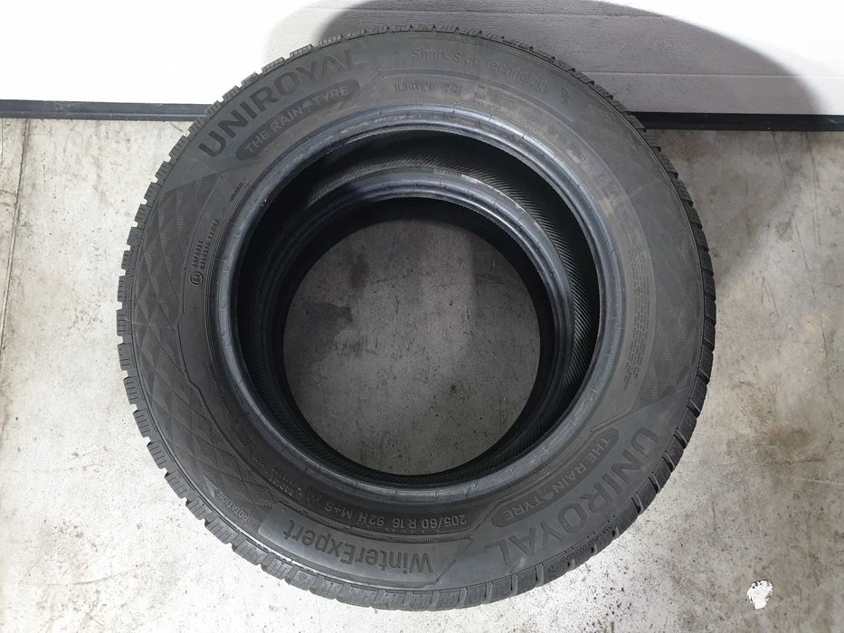 2szt. 205/60/16 92H Uniroyal Winterexpert 7,5mm 2021r [ 11428 ]