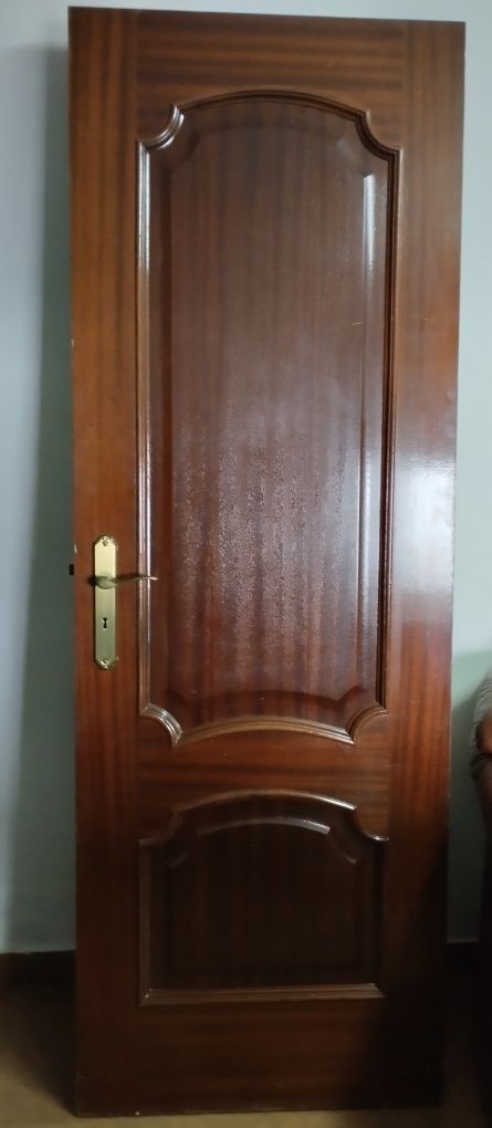 Vendo portas e candeeiros