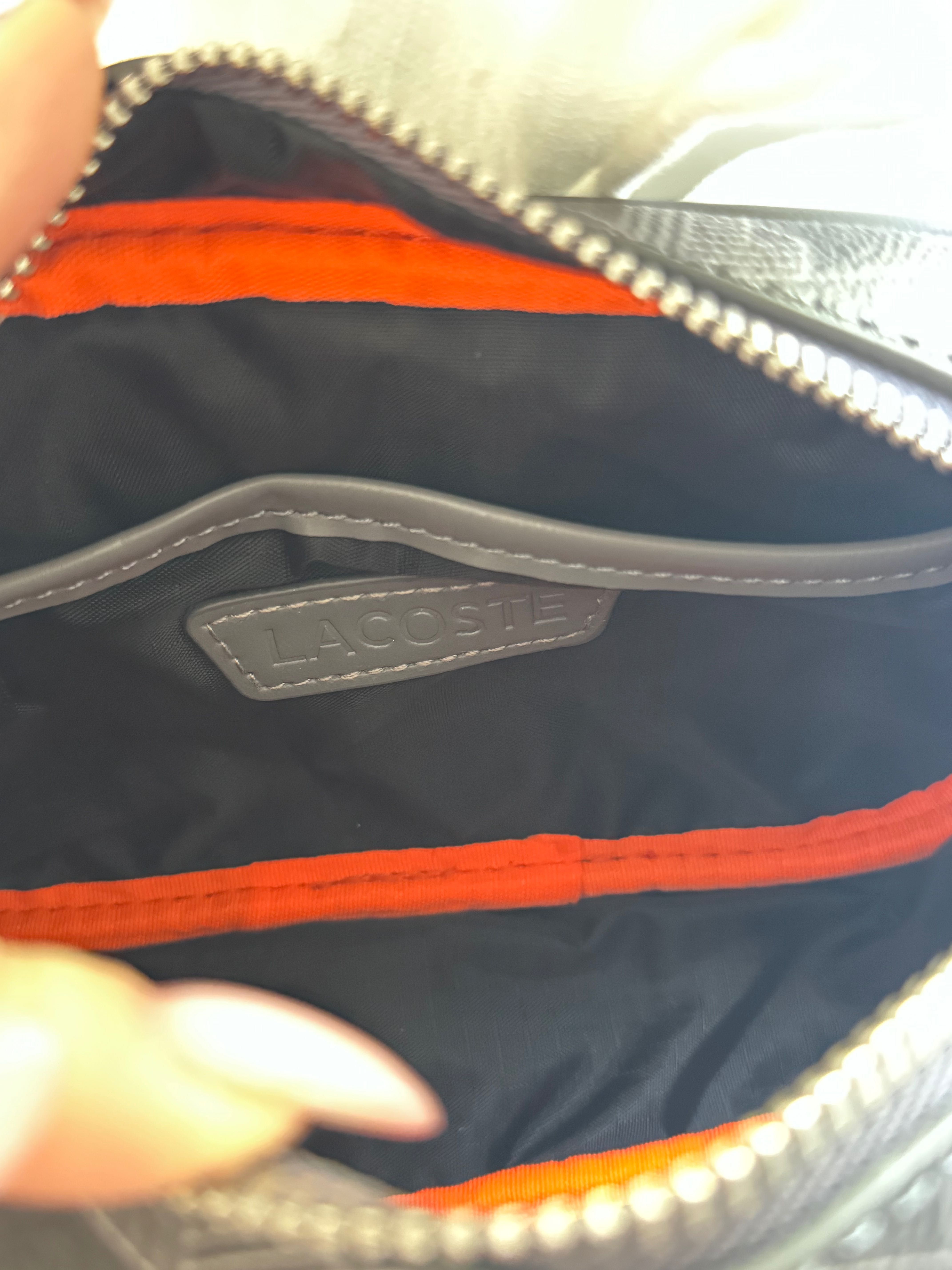 Lacoste czarna torba na ramię