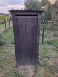 Wc, toaleta drewniana, kibel, wychodek
