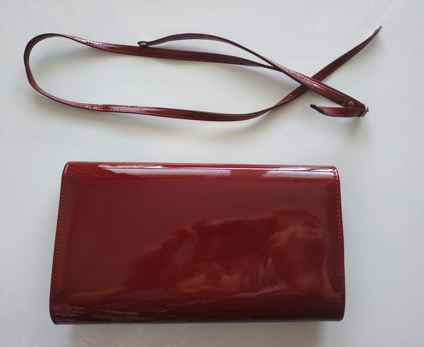 Elegancka torebka bordo