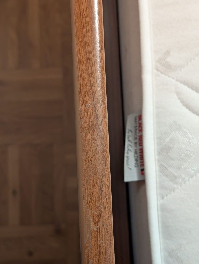 Łóżko 140x200 z dwoma szafkami nocnymi, 2 szufladami i dnem
