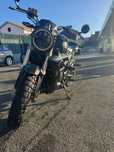 Mota sem necessidade de carta que aparenta ser mais de 125 cc
