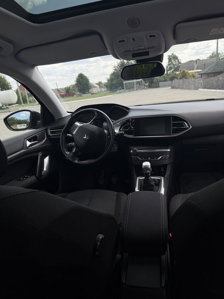 Продам Peugeot 308