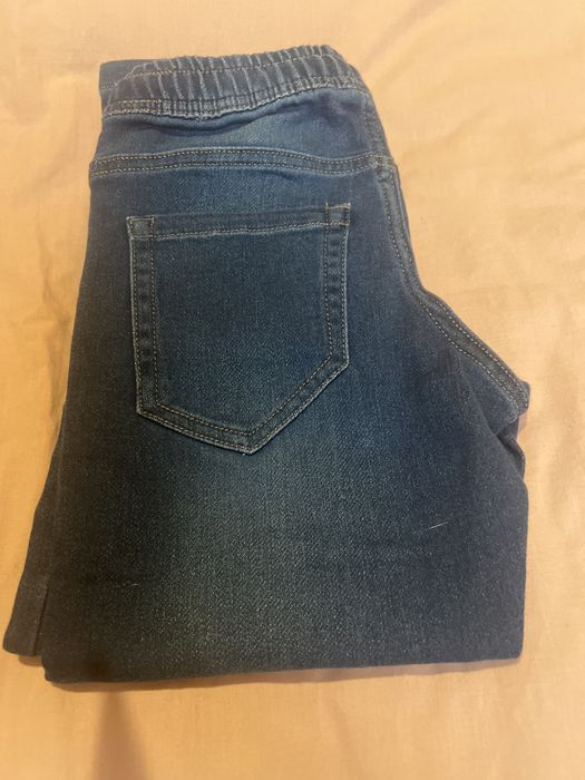 Nowe jeansy na gumce 122 pepperts