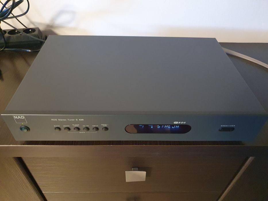 Nad C 420 tuner FM-AM Rds