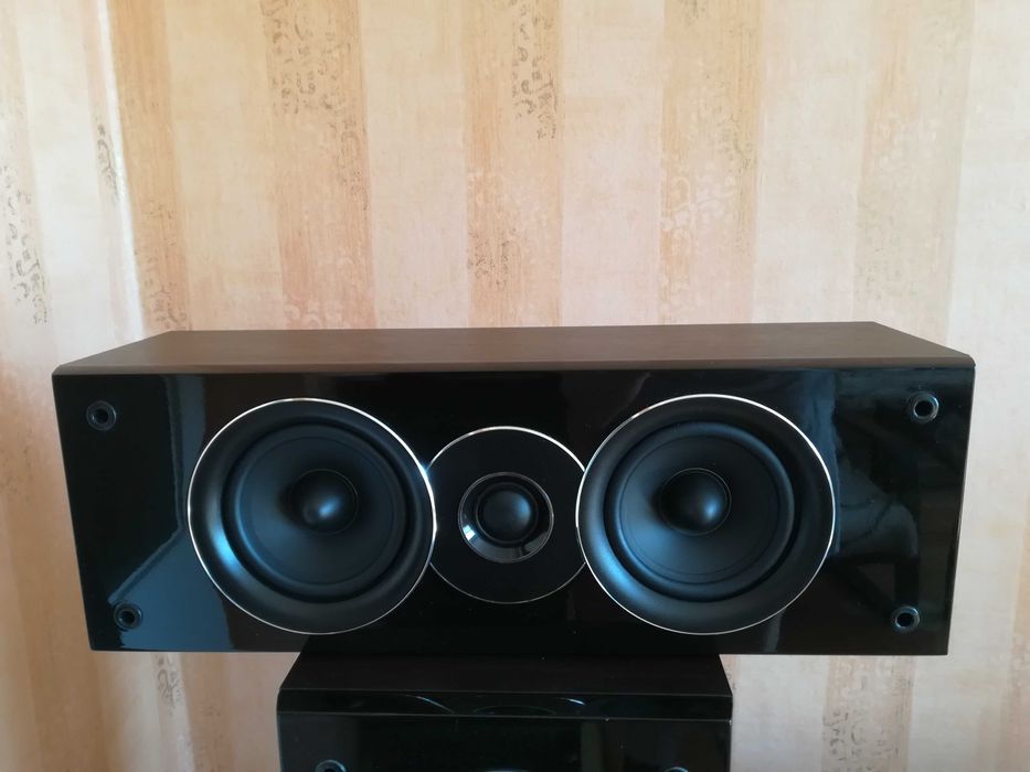 Amplituner RX-V 765 + Blu-ray BD-S 673 + głośniki Taga Harmony TAV 606