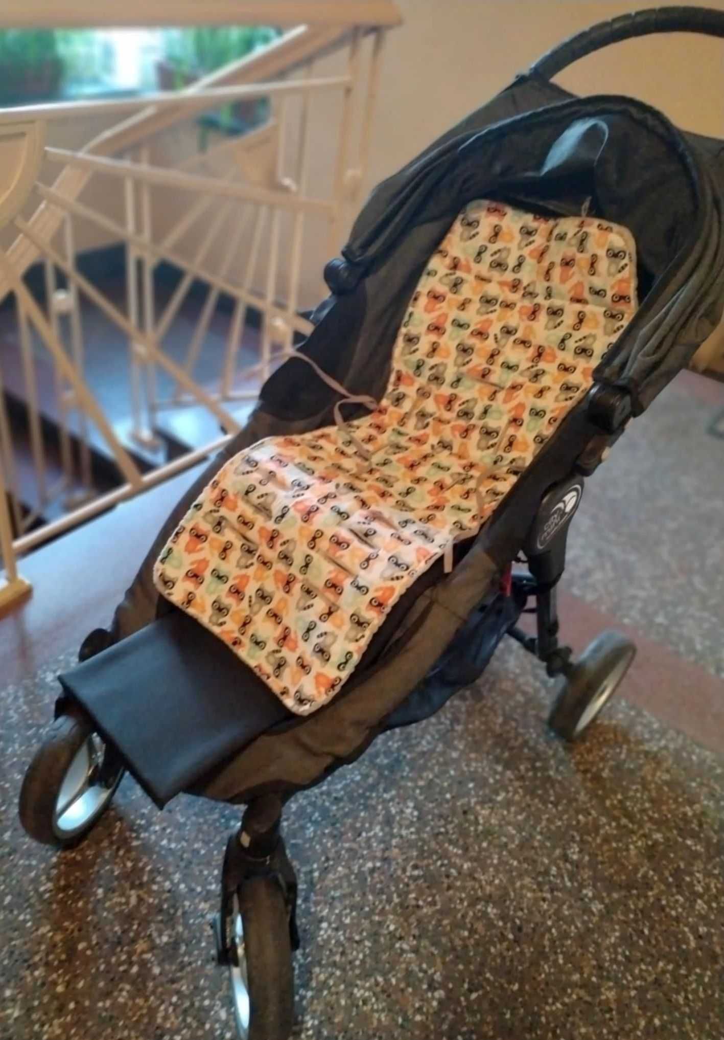 Wózek spacerowy Baby Jogger City Mini 4W + 4 akcesoria
