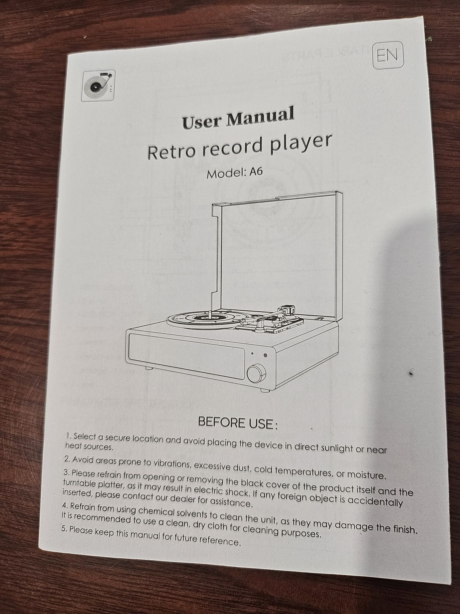 Retro gramofon A6