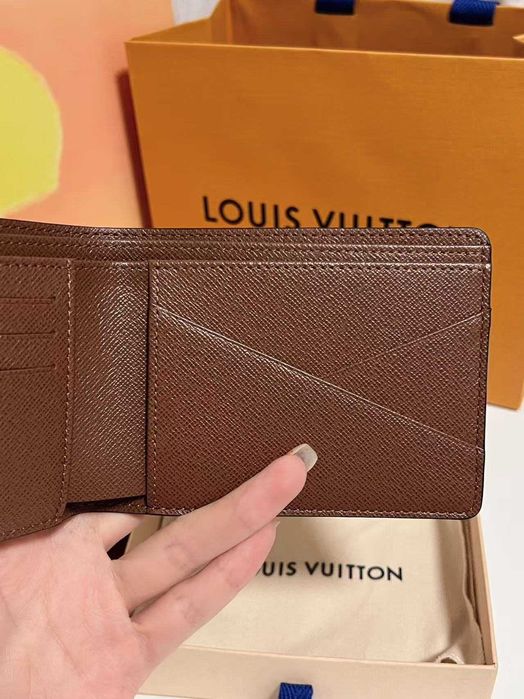 Carteira LV com Porta-moedas – Nova