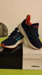 Ténis Adidas menino (tamanho 28)