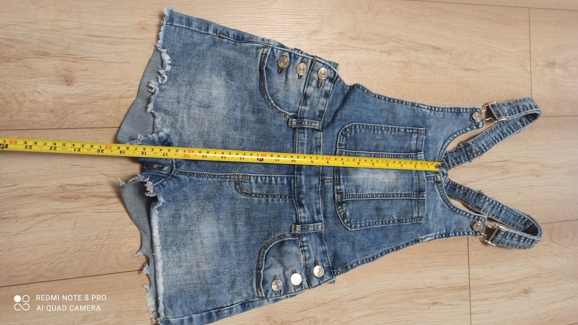 Ogrodniczki jeansowe, krótkie spodenki rozmiar S