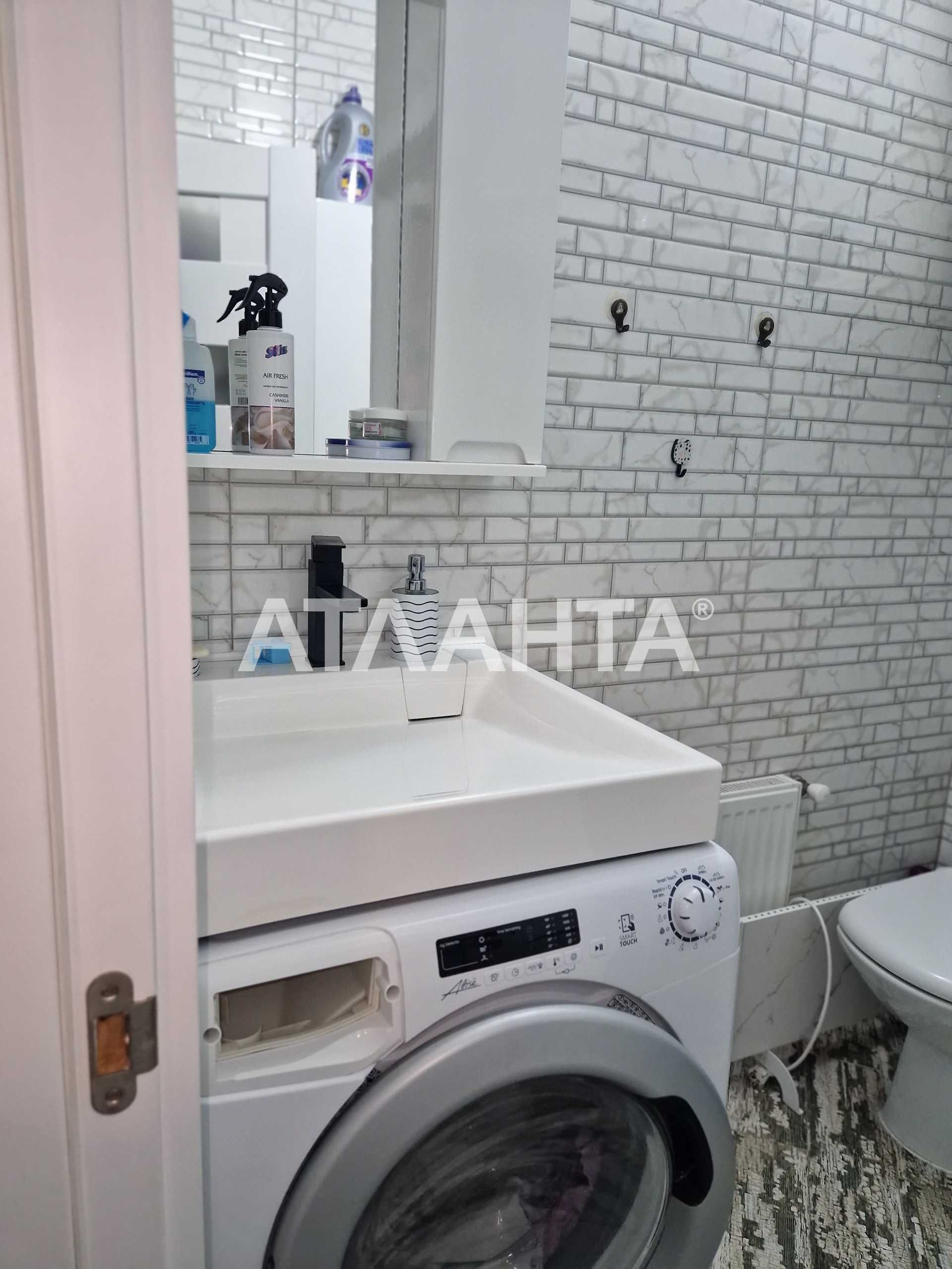 Продам 1 комнатную квартиру в Лесках
