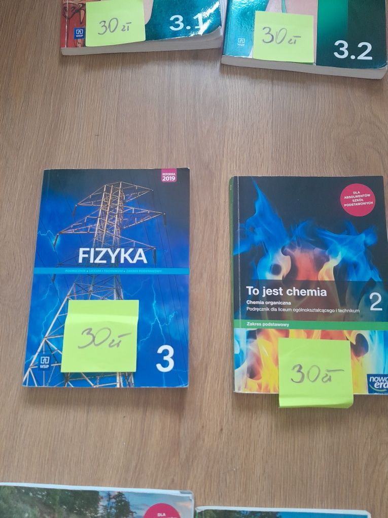 Podręczniki klasa 3 i 4