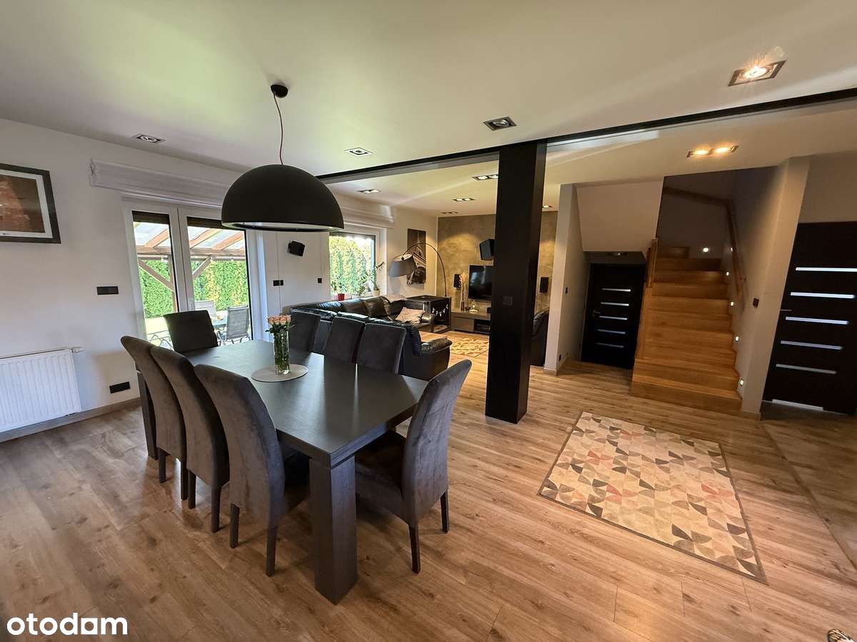 Zamienie gm. Lesznowola | Dom 161 m² | Fotowoltaika | Bezpośrednio