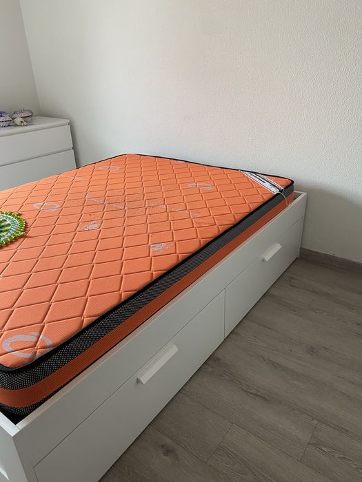Cama BRIMNES + Colchão Incluído + Extrato