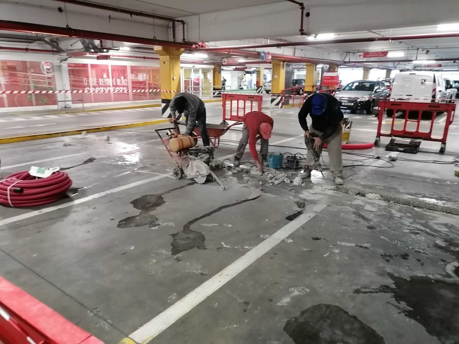 OBRAS NOVAS - RECONSTRUÇÕES - REMODELAÇÕES - REPARAÇÕES