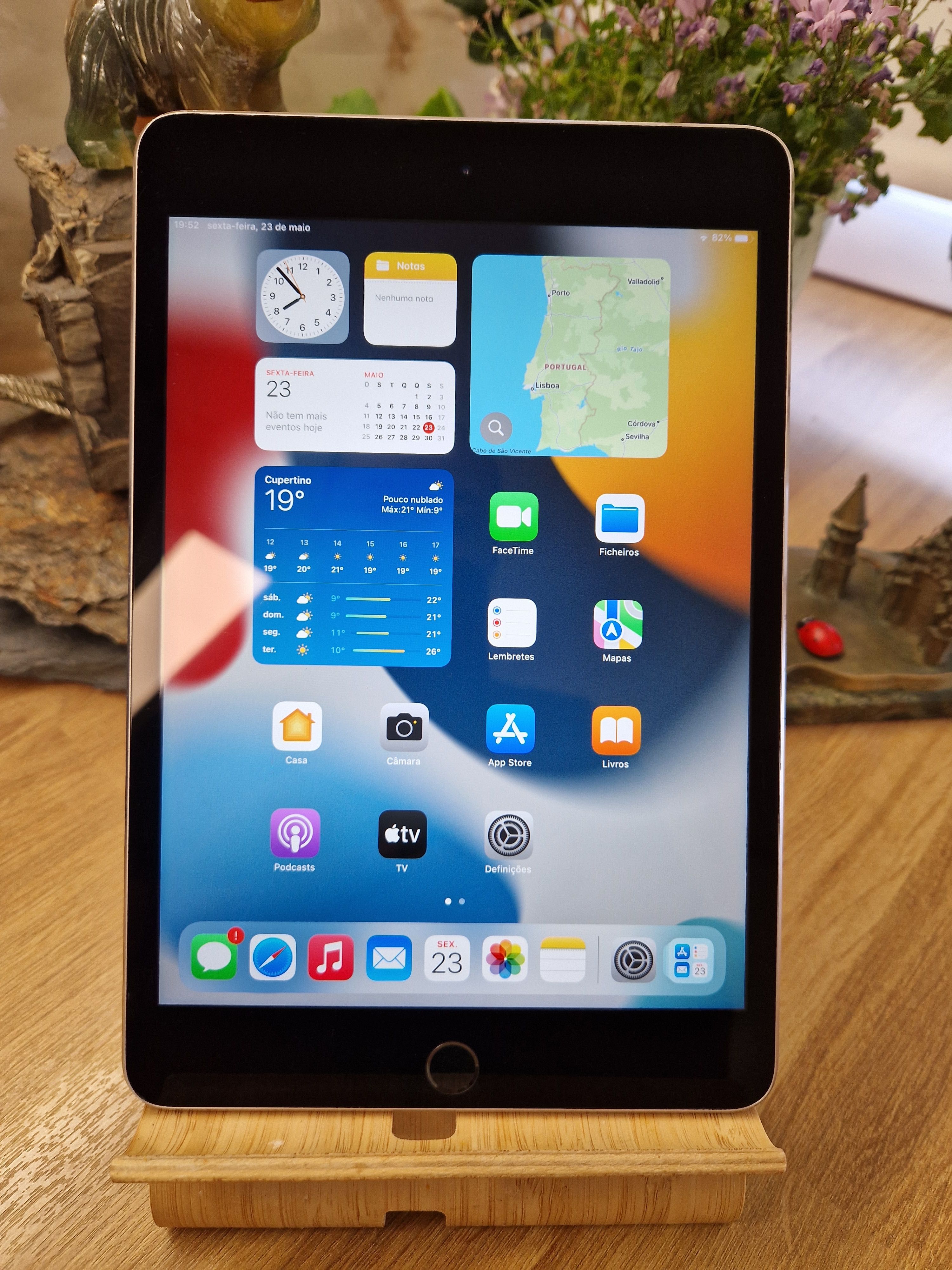 iPad Mini 4 16GB  Cinzento Sideral