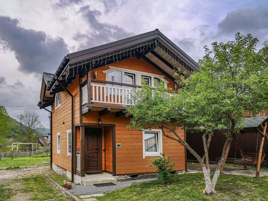 Відпочинок у Ворохті котедж Скеля