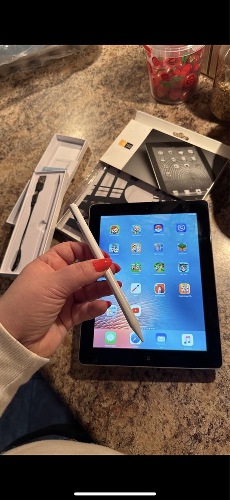 Tablet iPad Apple Retina - 10 cali - 100% sprawny