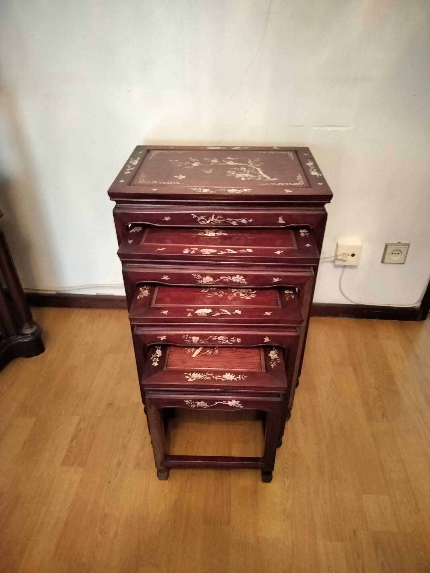 Conjunto Mesas de Apoio