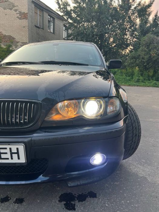 Продам BMW E46 rest