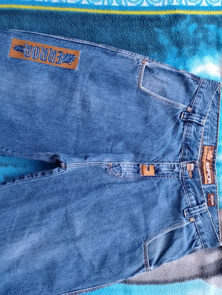 Spodnie Error No.20 L