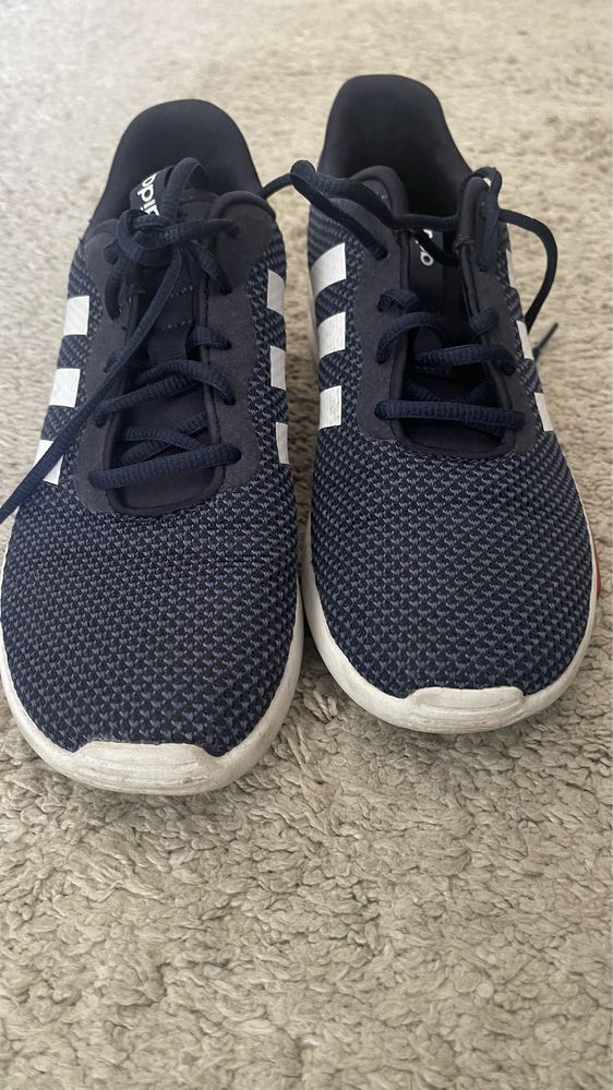 Sapatilha adidas mt bom estado