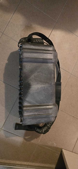 GigRac 300 8-kanał. mikser Pro/wzmacniacz 300W z efektami i korektorem