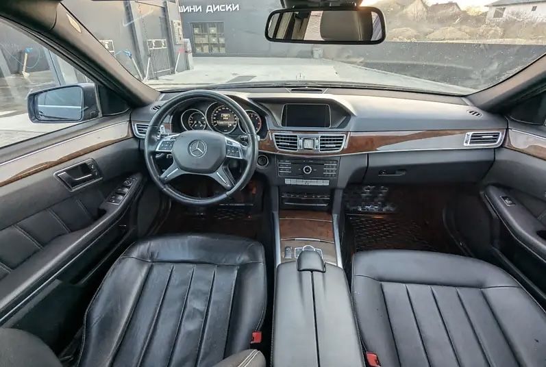 Mercedes-Benz E 300 3.0 TDI