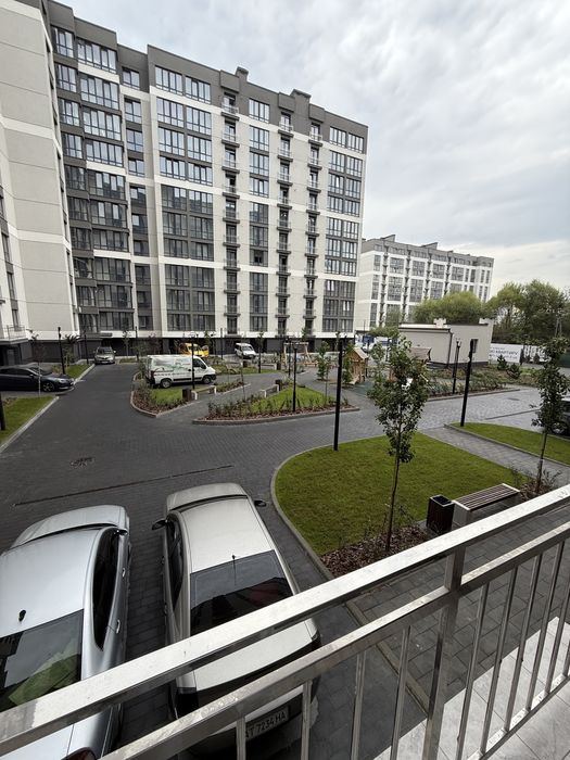 Продаж! Красива 2к квартира з ремонтом біля парку Шевченка