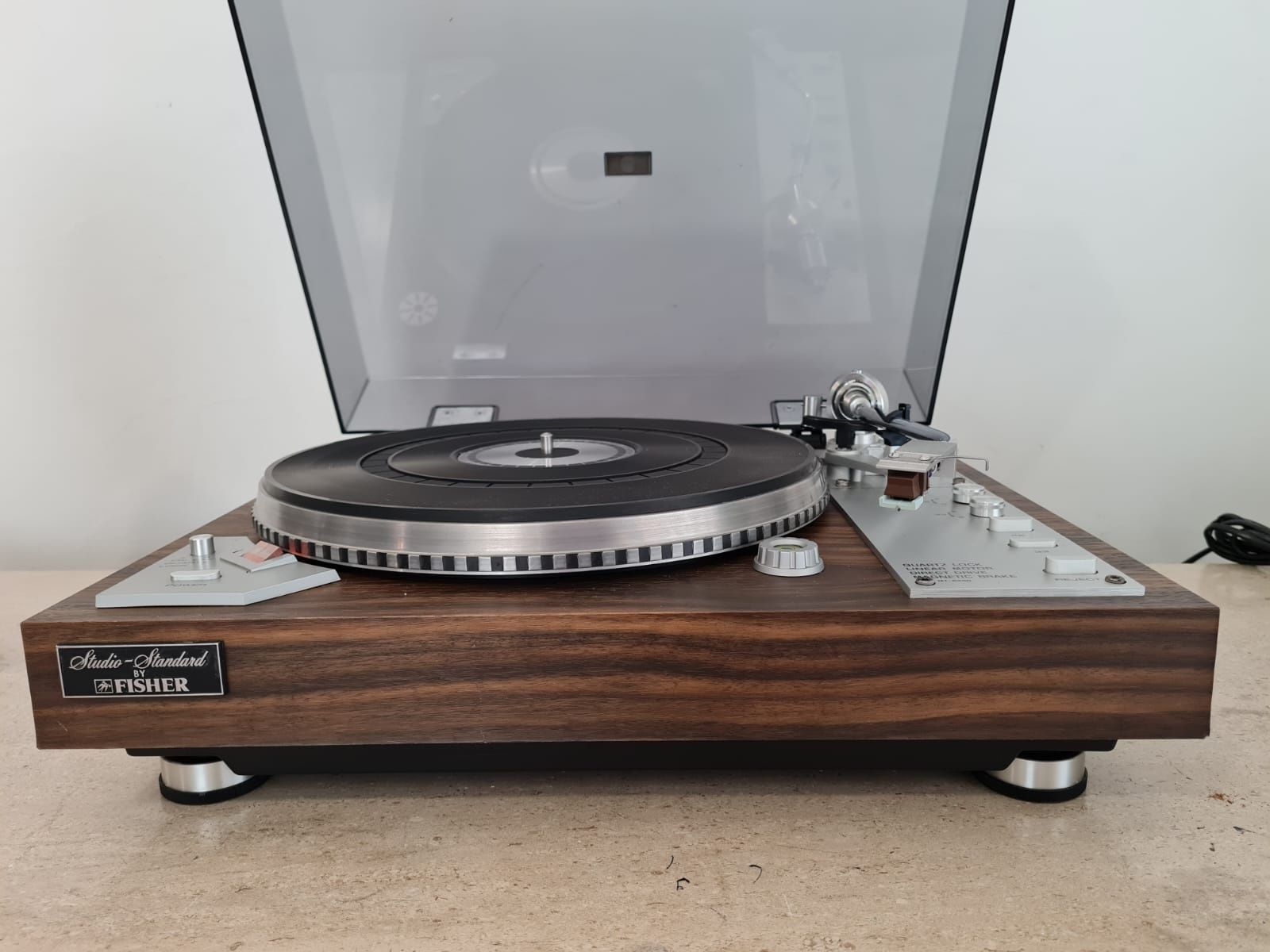 Gira discos Fisher MT- 6250