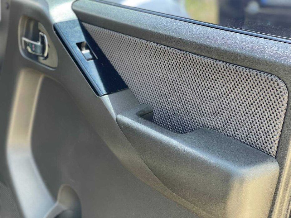 Nissan Navara 2.5 автомат