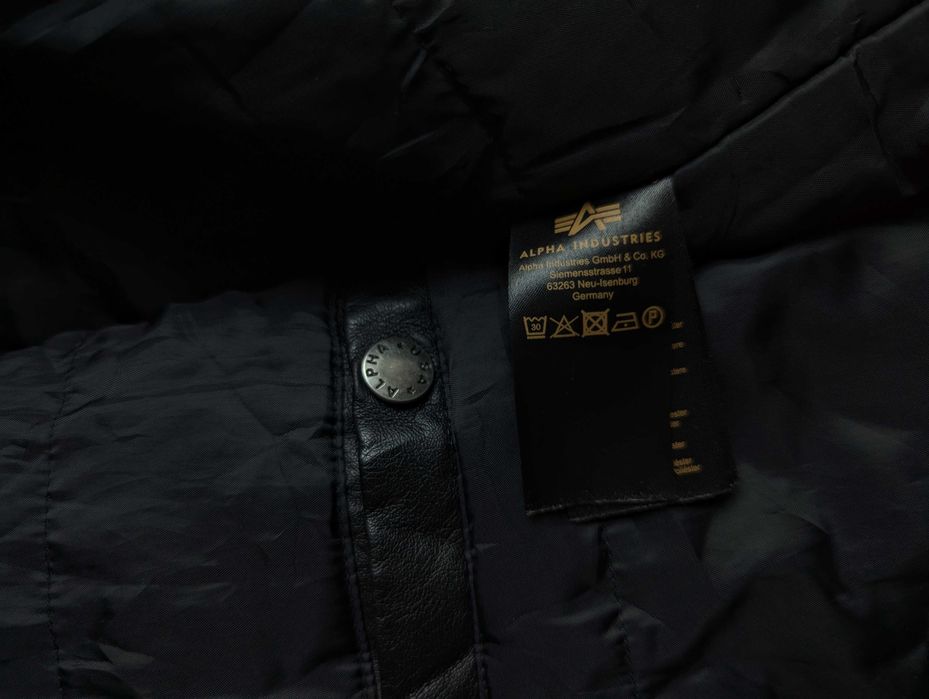 Куртка бомбер Alpha Industries B-3 Teddy USA