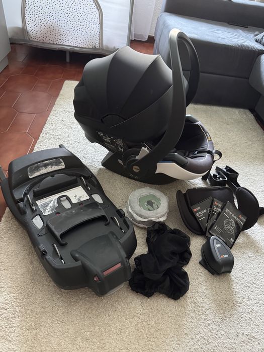 Carrinho Quinny Moodd + babycoque BeSafe iZi Go + base ISOfix